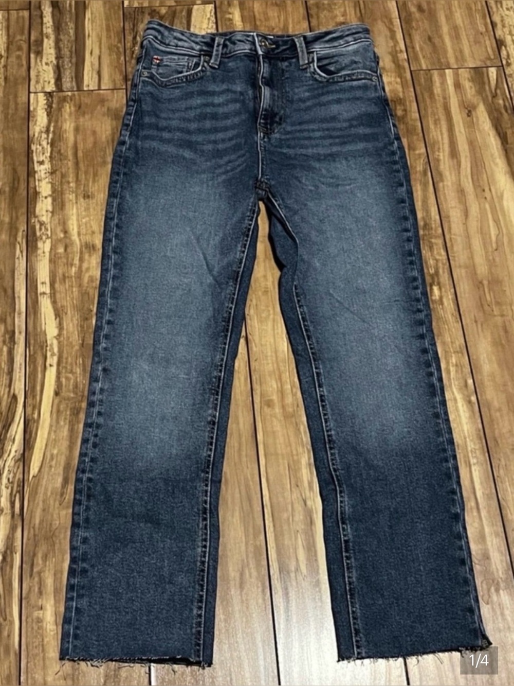 Hudson Jeans Heidi High Rise Straight Leg in Size 27